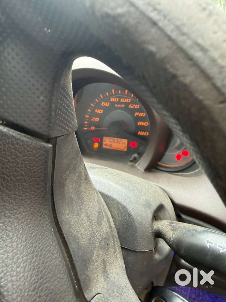 Honda Amaze Petrol 2013