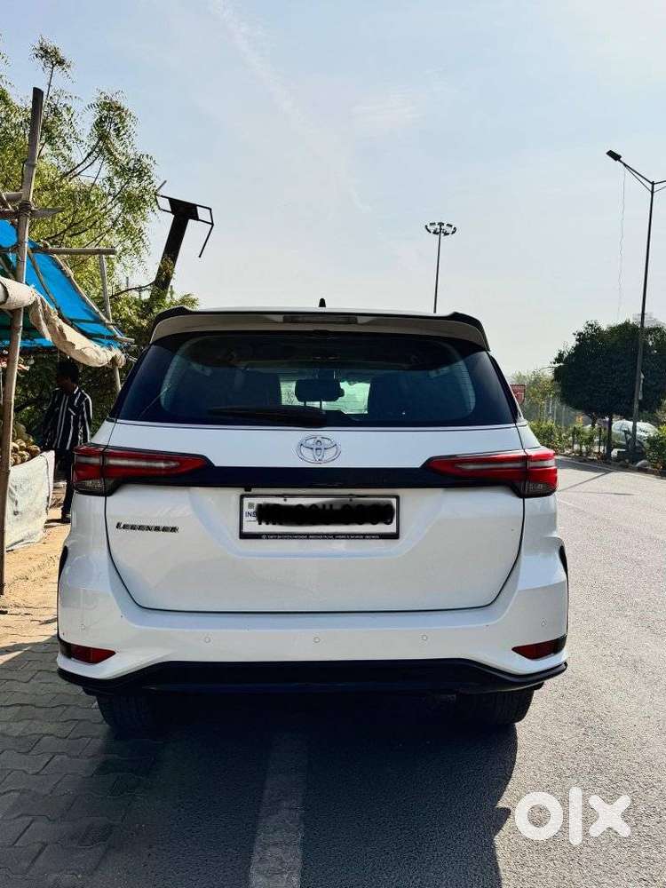 Toyota Fortuner Legender 4x2 At 2.8, 2025, Diesel