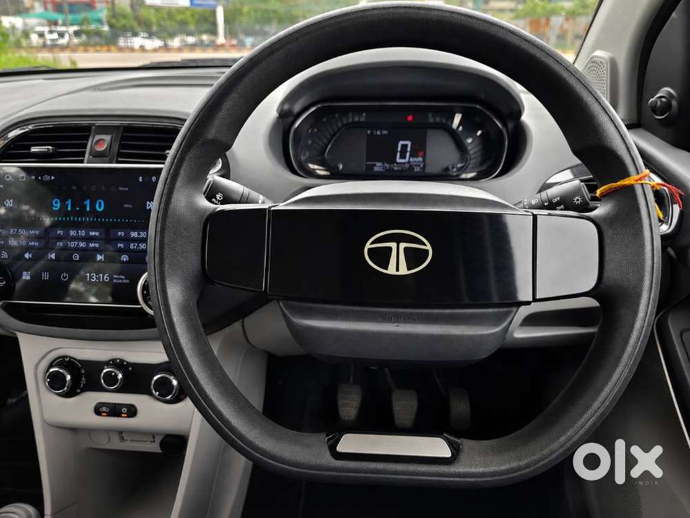 Tata Tiago, 2026, Petrol