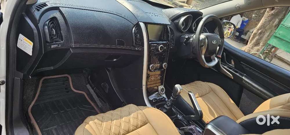 Xuv 500 W 11 2019 Nov Last 34500 Klm Only Company Records