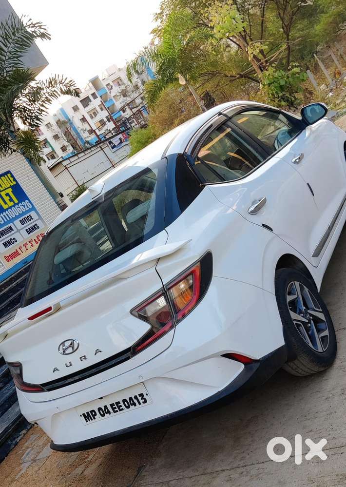Hyundai Aura Sx Plus Automatic, 2022, Petrol