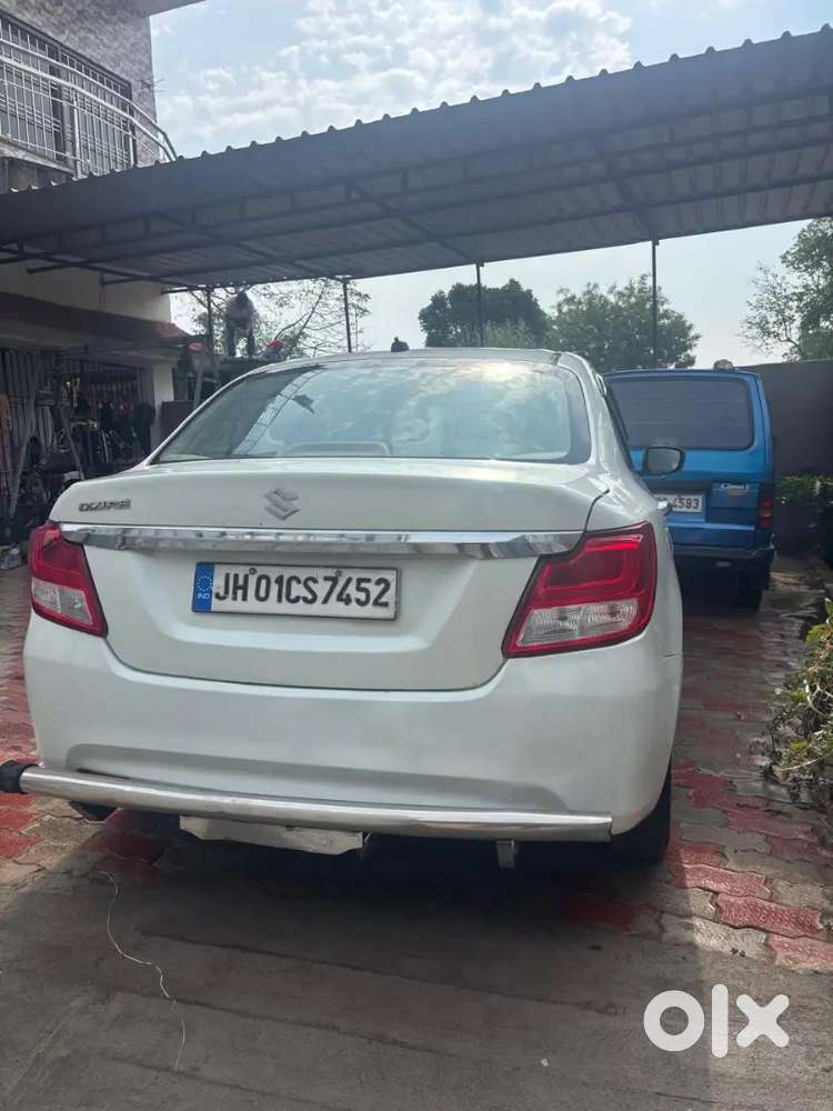 Maruti Suzuki Dzire 2017 Diesel 92199 Km Driven