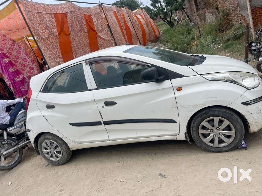 Hyundai Eon Magna 2012