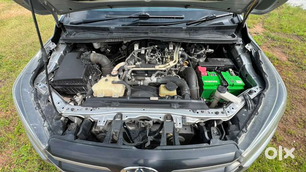 Toyota Innova Crysta 2.4 G Mt (2018) &ndash; For Sale