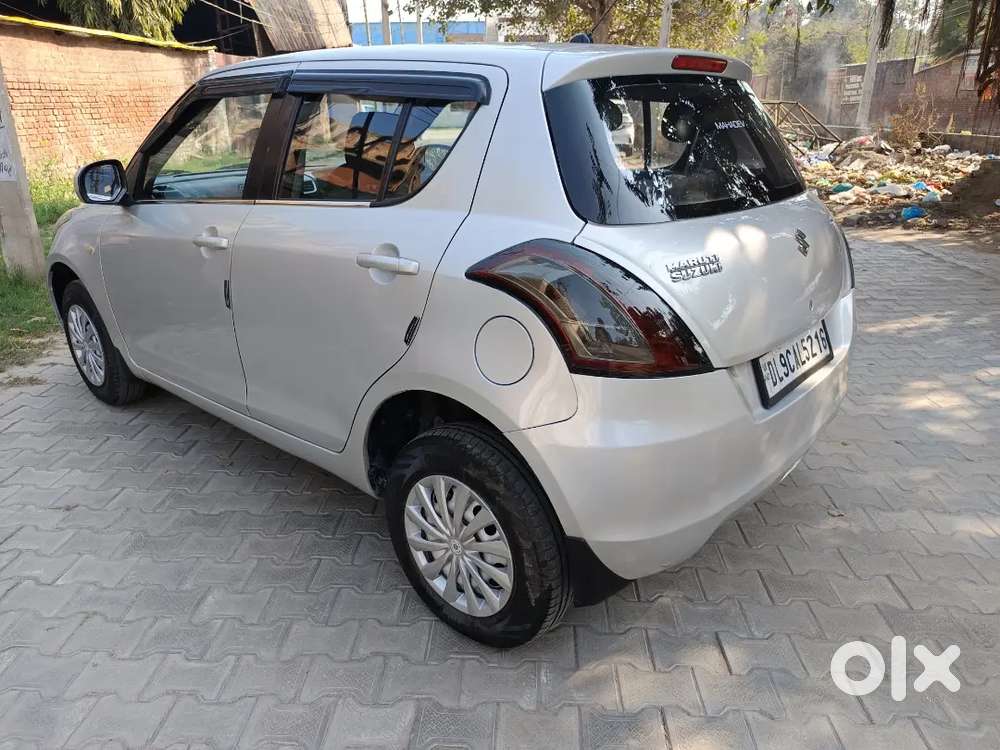Maruti Suzuki Swift 2016 Petrol 44000 Km Driven