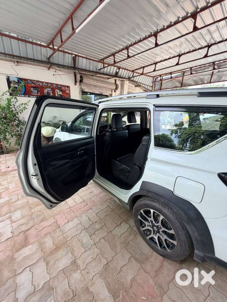 Maruti Suzuki Xl6 1.5 Zeta Mt, 2023, Petrol