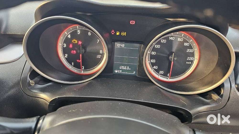 Maruti Suzuki Swift Vxi + Manual, 2023, Petrol