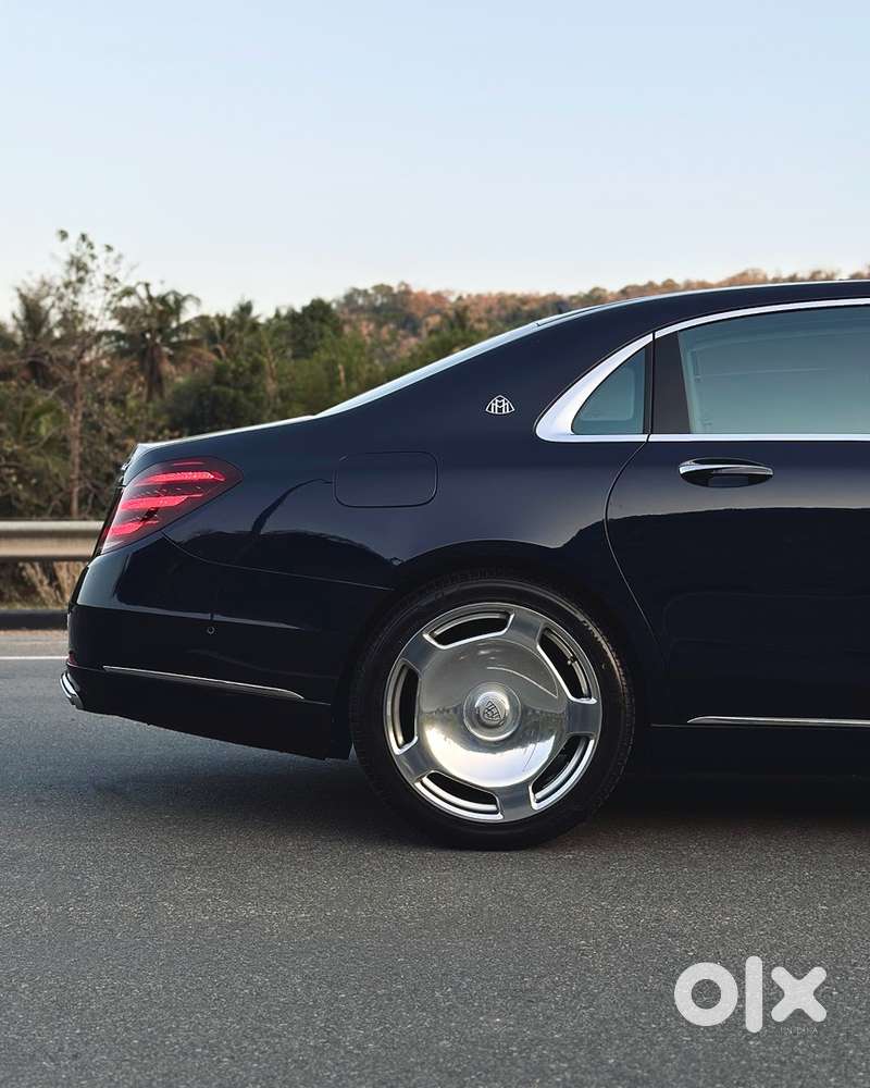 Mercedes Benz Maybach S560