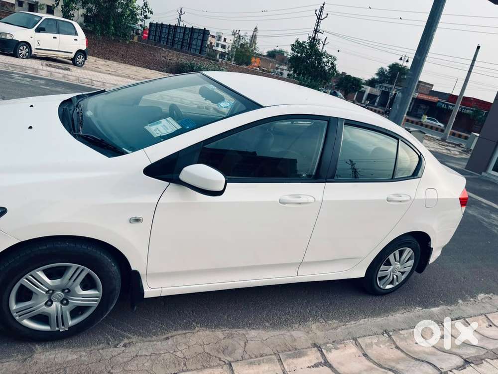 Honda City Corporate Edition, 2011, Petrol