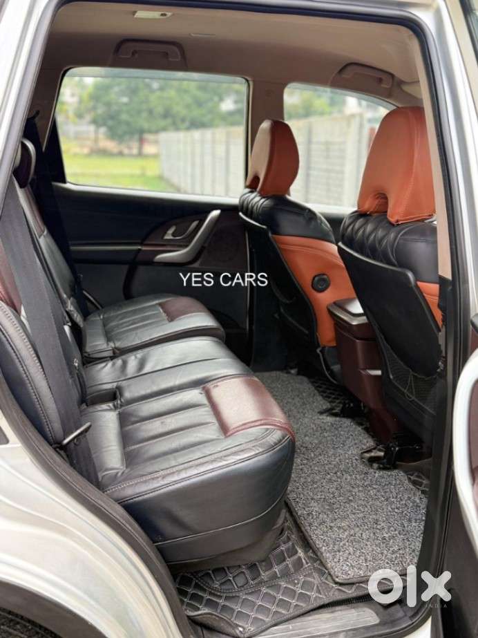 Mahindra Xuv500 W8, 2015, Diesel