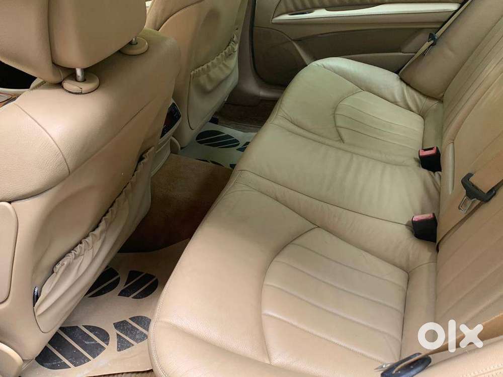 Mercedes Benz E 230