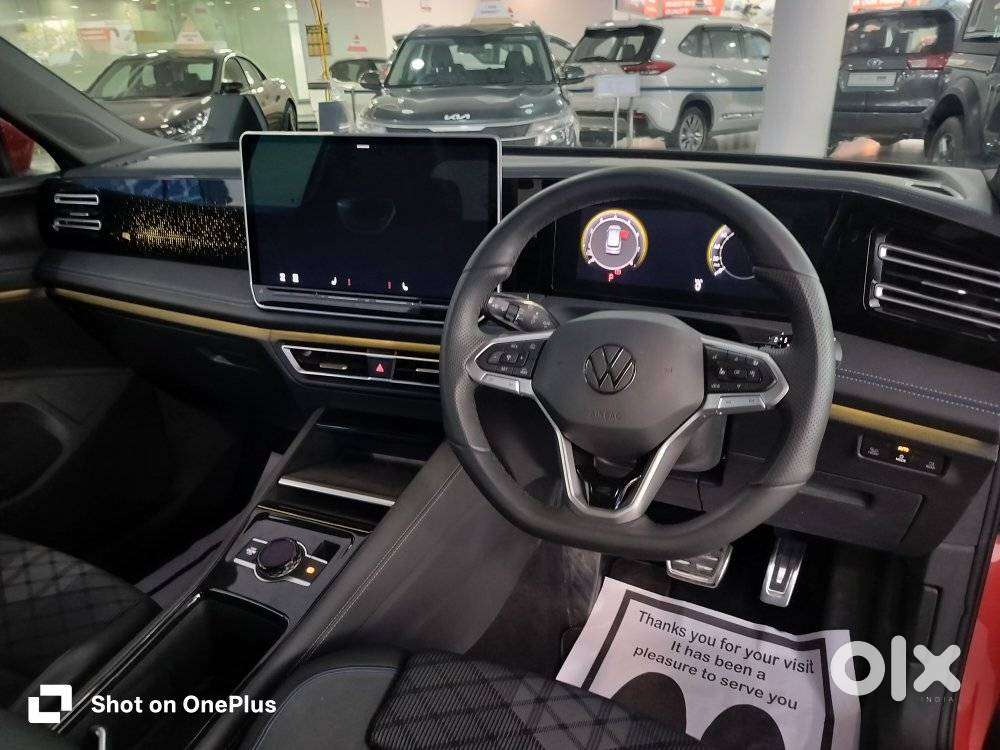 Volkswagen Tiguan R-line 320nm, 2025, Petrol