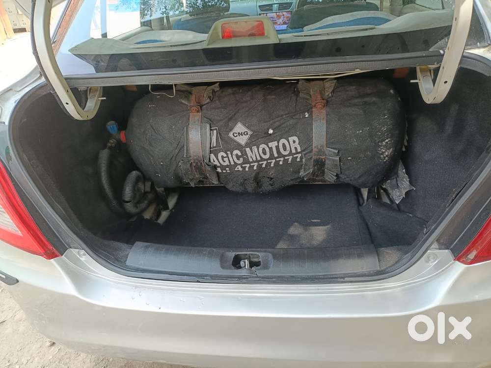Maruti Suzuki Swift Dzire 1.2 Lxi Bsiv, 2016, Cng & Hybrids
