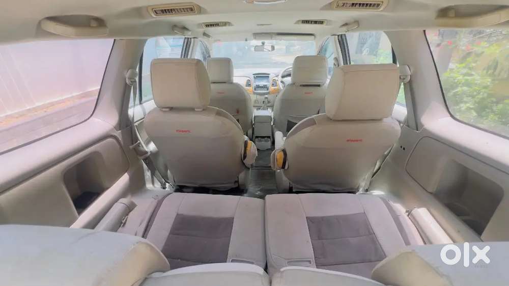 Toyota Innova Diesel 2011