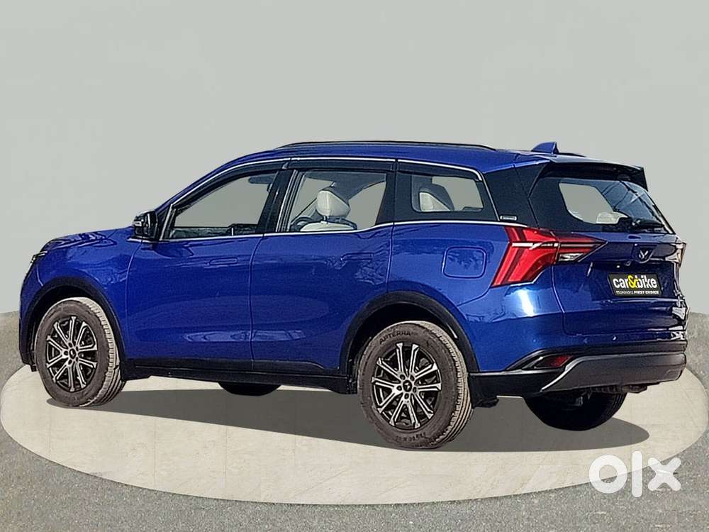 Mahindra Xuv700 2.0 Ax 7 Petrol At Str, 2023, Petrol