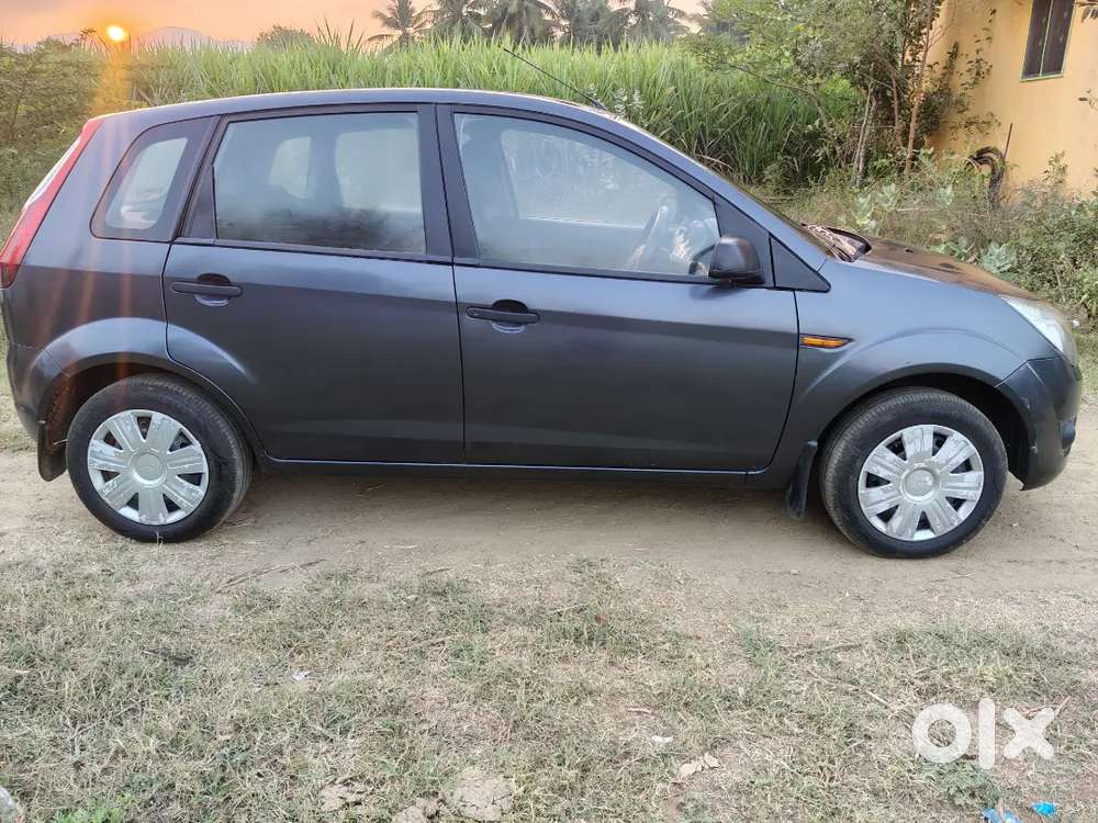 Ford Figo Diesel Titanium 2011