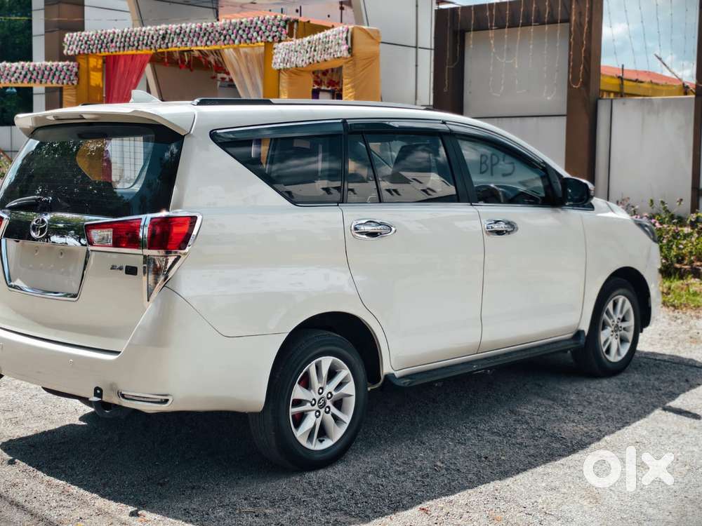 Toyota Innova Crysta 2.7 Vx Mt, 2018, Diesel
