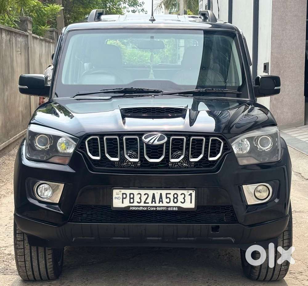 Mahindra Scorpio Classic, 2020, Diesel