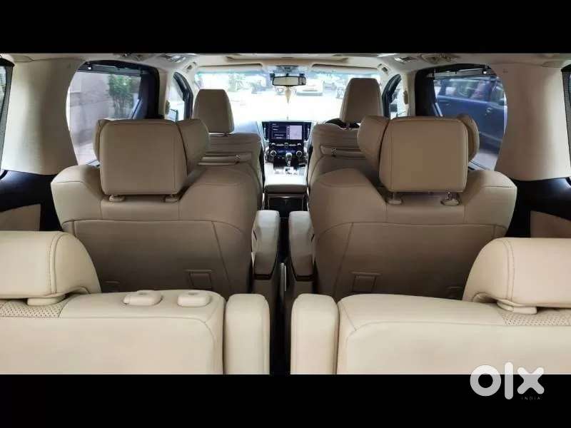 Toyota Vellfire 2.5 Hybrid, 2021, Petrol