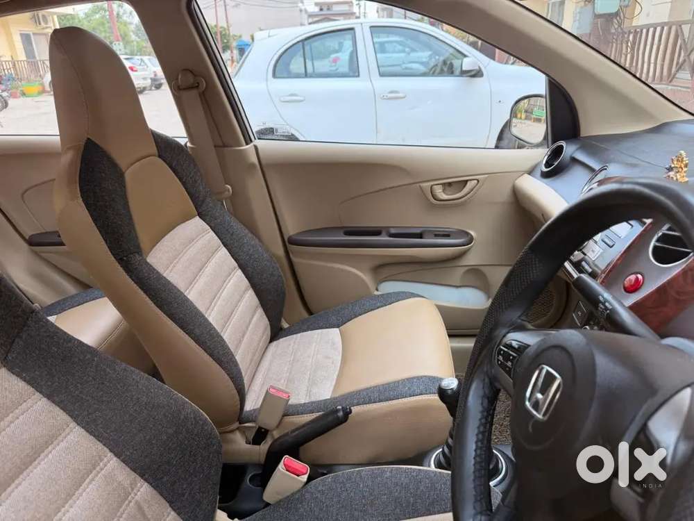 Brio 2013 S Mt