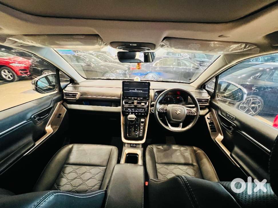 Maruti Suzuki Invicto Alpha Plus 7str, 2025, Petrol