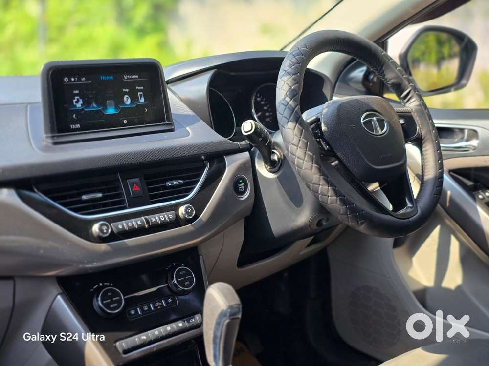 Tata Nexon 1.2 Revotron Xza Plus Dualtone, 2018, Diesel