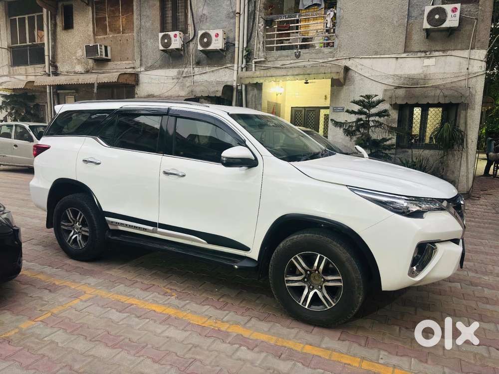 Toyota Fortuner 4x2 At 2.8 Diesel, 2018, Diesel