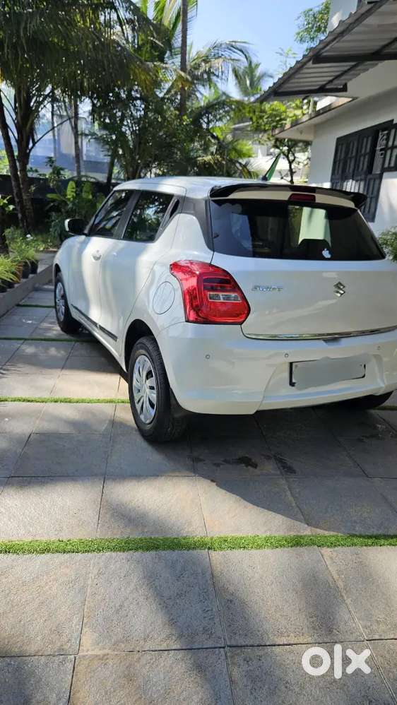 Maruti Suzuki Swift Vxi Petrol 2019