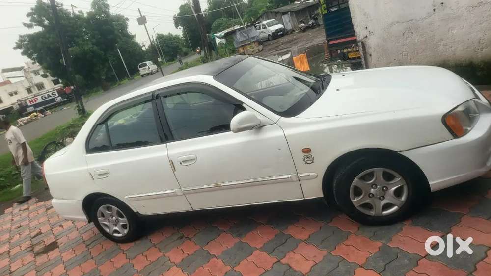 Hyundai Accent Gl 2011