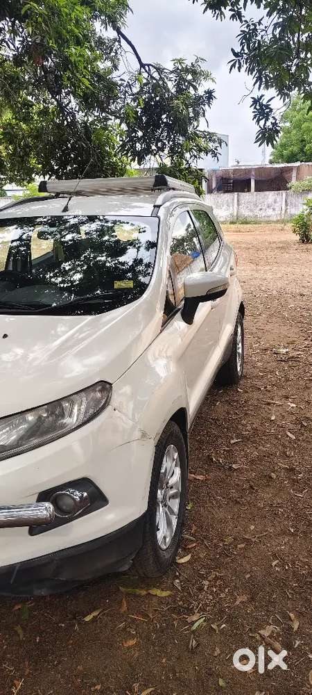 Ford Ecosport 2013 Petrol 117000 Km Driven
