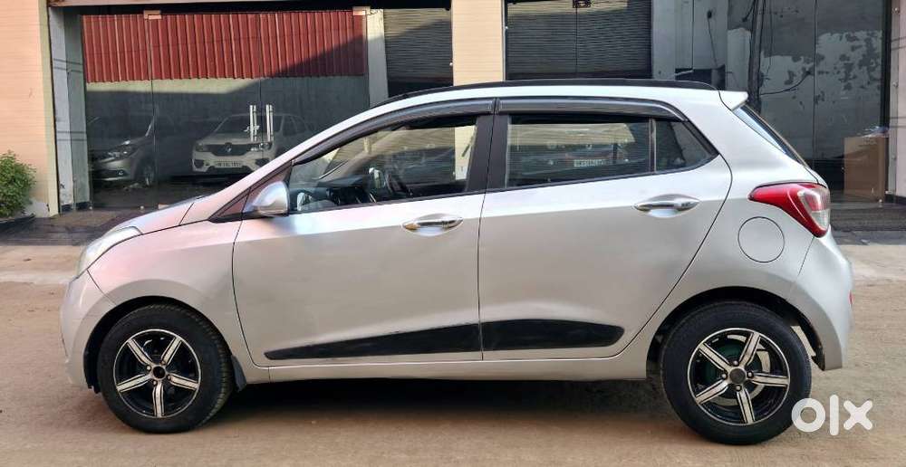 Hyundai Grand I10 1.2 Crdi Sportz Option, 2015, Diesel