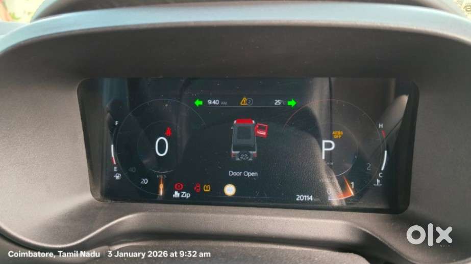 Mahindra Thar Roxx Ax7l Rwd At, 2025, Diesel