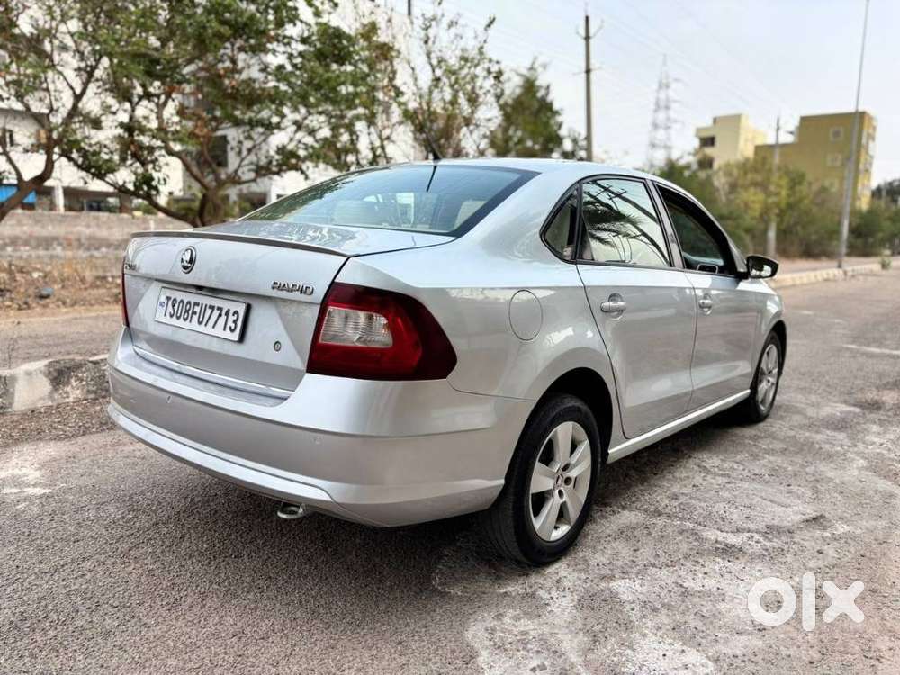 Skoda Rapid 1.5 Tdi Style/1.5 At Style, 2017, Diesel