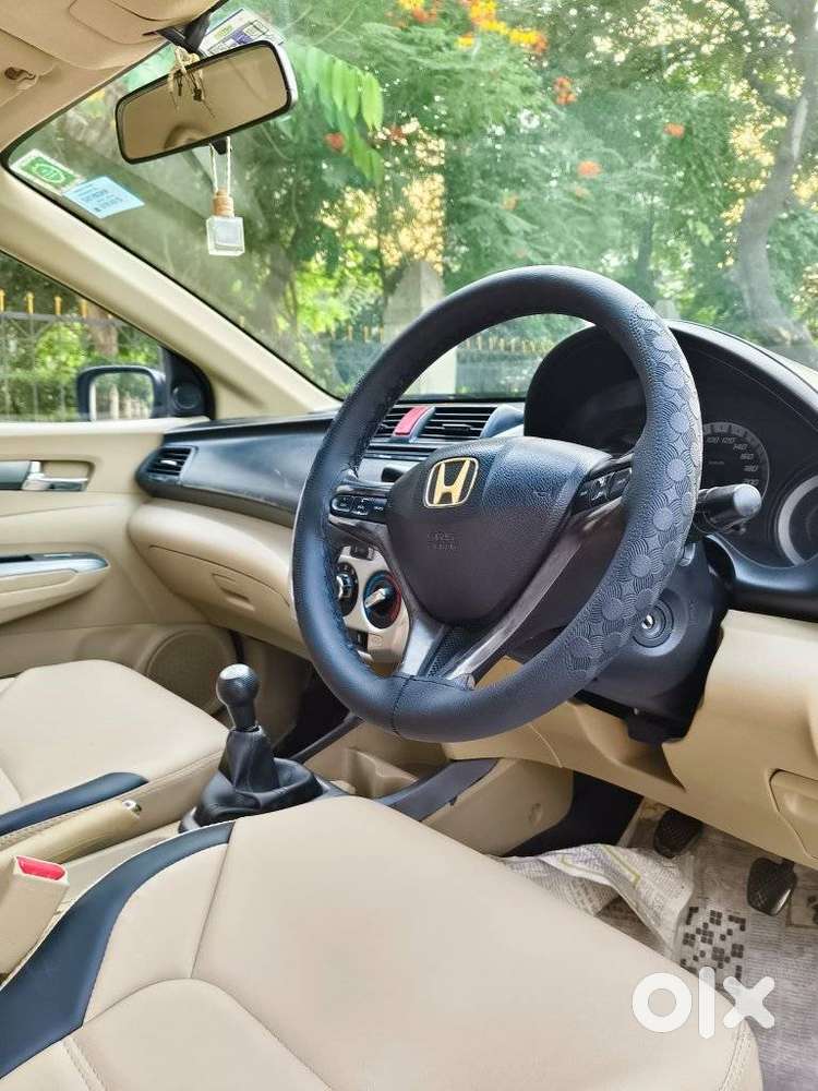 Honda City V Mt Exclusive, 2013, Petrol