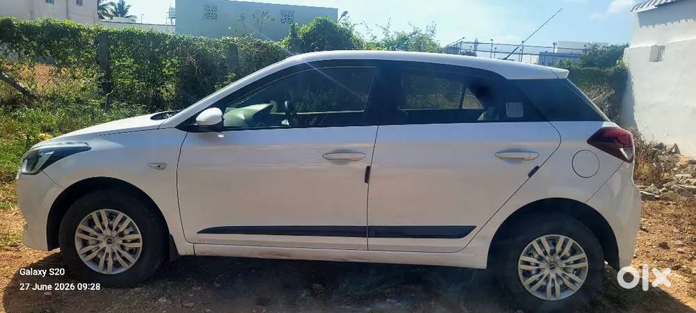 Tn 42 Az Kgm Reg Hyundai Elite I20 2017 Showroom Maintained