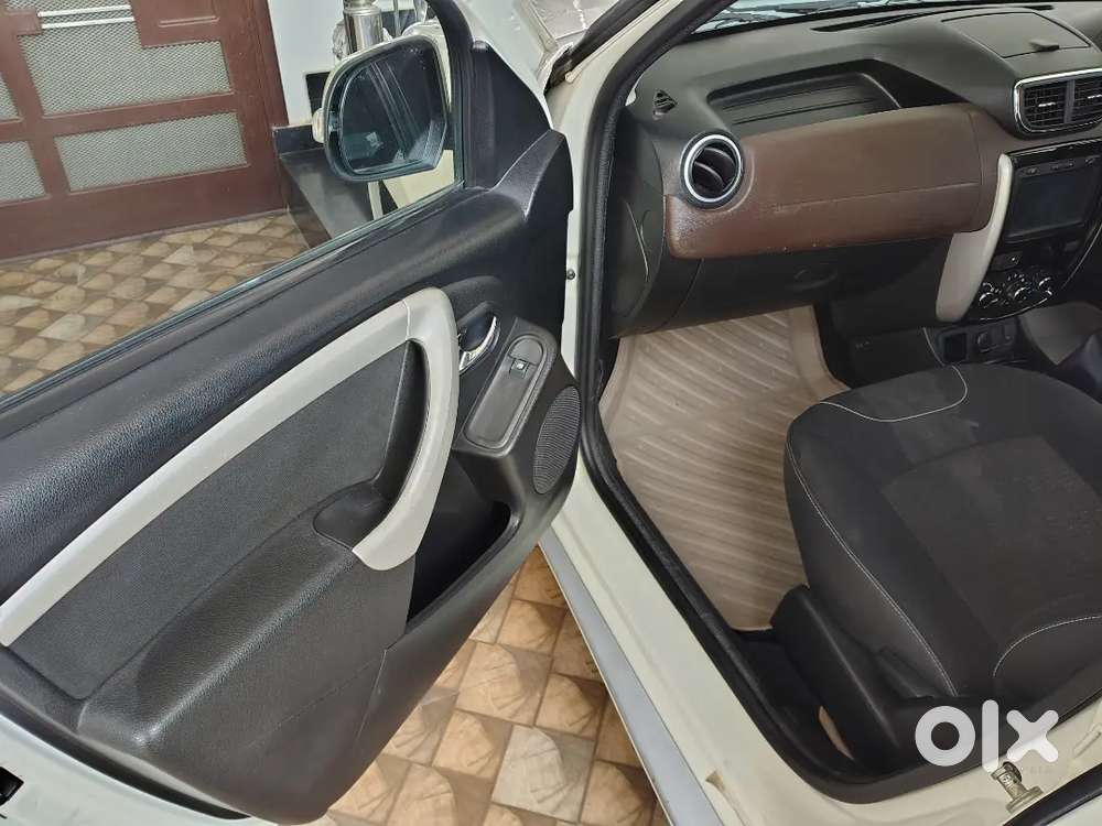 Nisaan Terrano 2017 Model White Colour Pb 11 Patiala Number