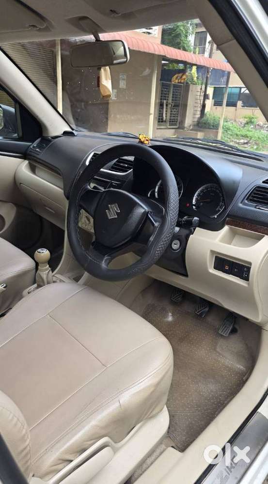 Maruti Suzuki Swift Dzire 1.2 Vxi Bsiv, 2014, Petrol