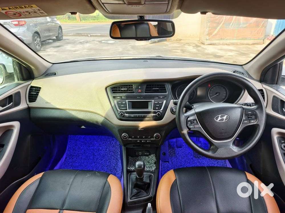 Hyundai Elite I20 Sportz Opt 1.4, 2017, Petrol