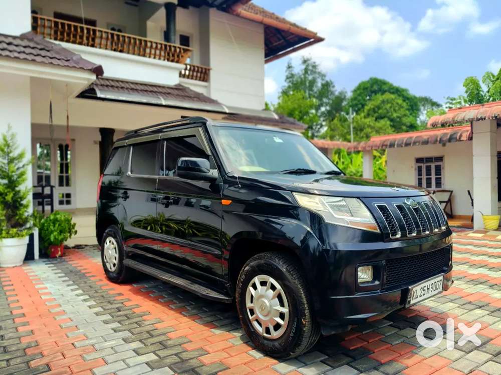 Mahindra Tuv 300 2016