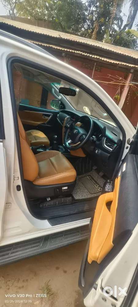 Toyota Fortuner 2023 Diesel 23000 Km Driven