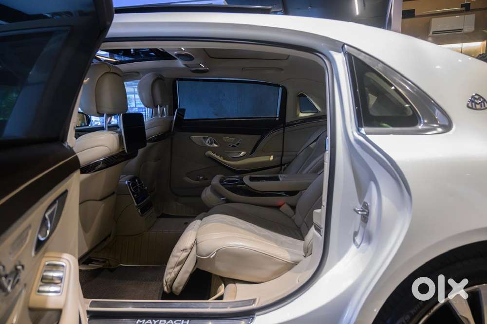 Mercedes-benz S-class Maybach S560, 2019, Petrol