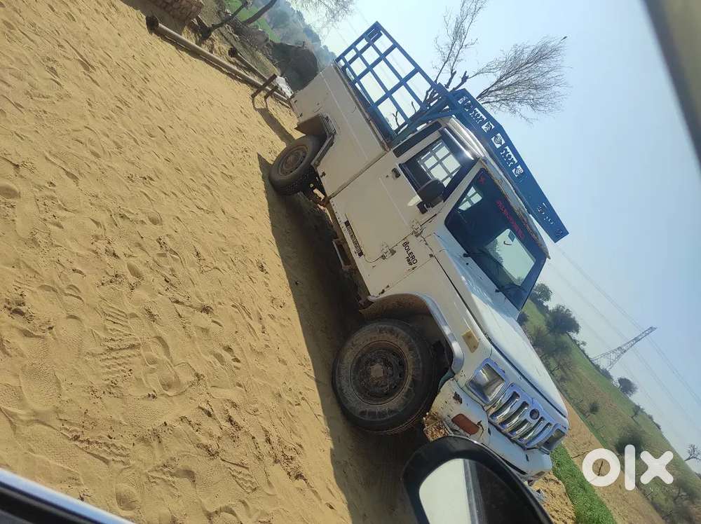 Mahindra Global Pik Up 2011 Diesel 150 Km Driven