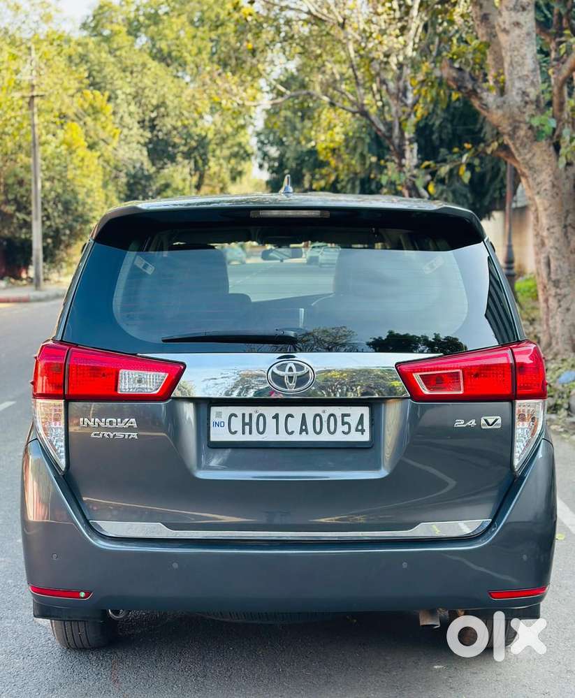 Toyota Innova Crysta 2.4 V, 2020, Diesel