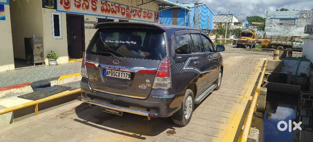 Toyota Innova 2011 Exllent Condition 60%tyres
