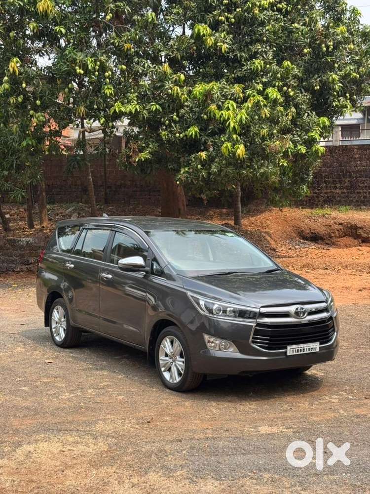 Toyota Innova Crysta 2018