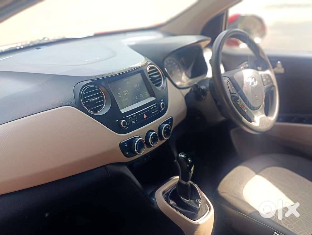 Hyundai Grand I10 2013-2016 At Sportz, 2017, Petrol