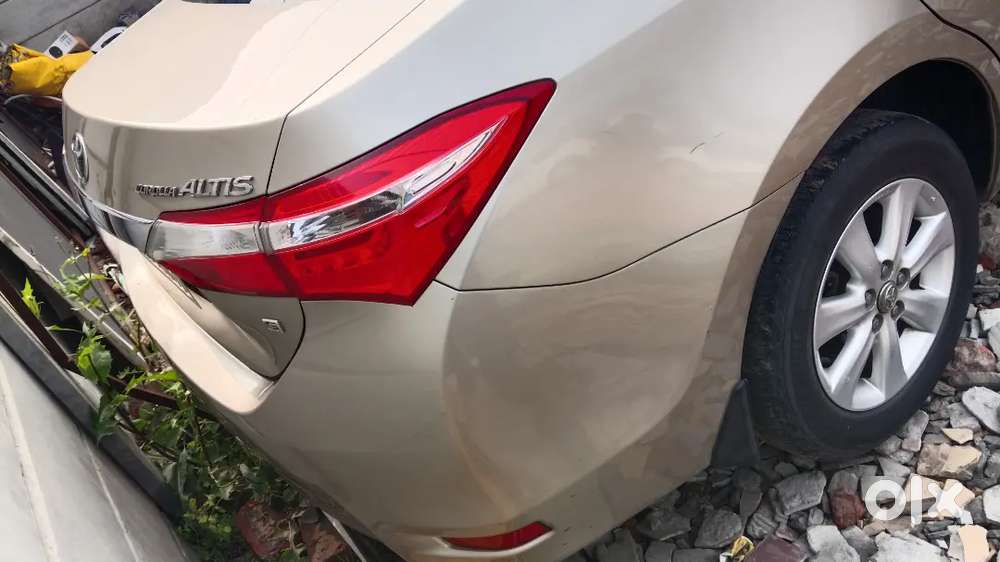 Toyota Corolla Altis 2016