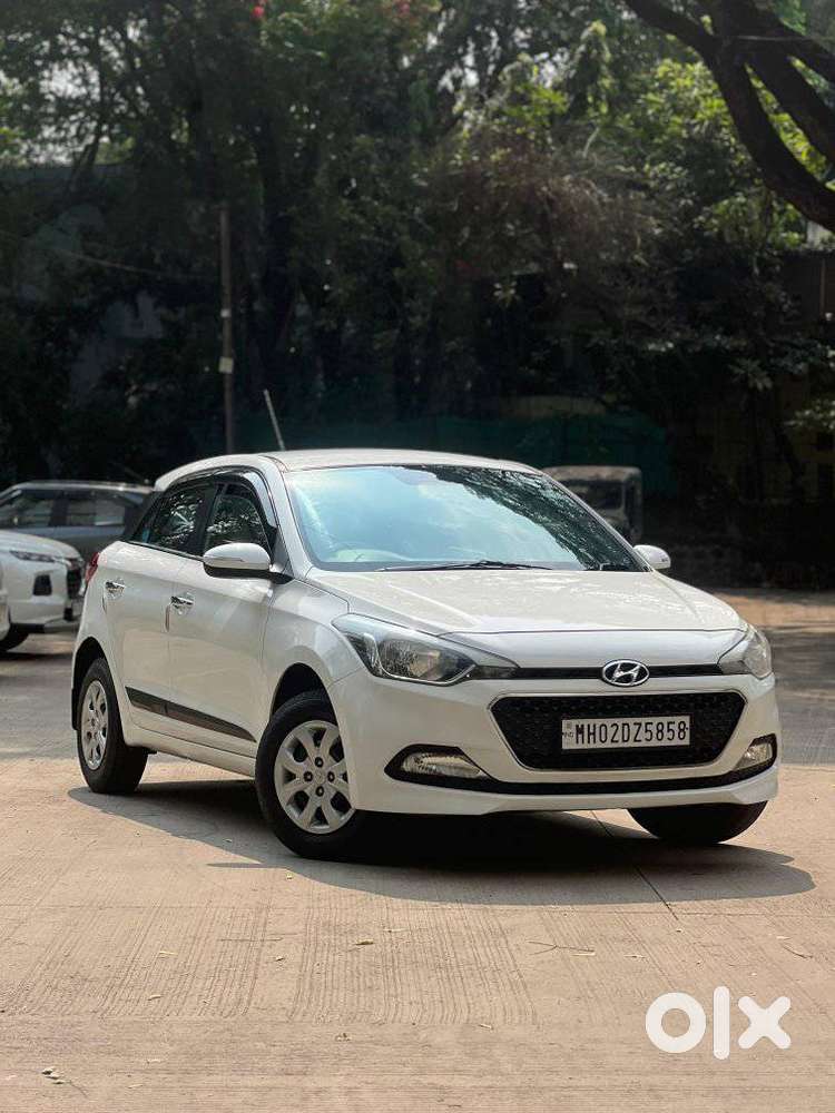 Hyundai Elite I20 Sportz (o) 1.4, 2015, Petrol