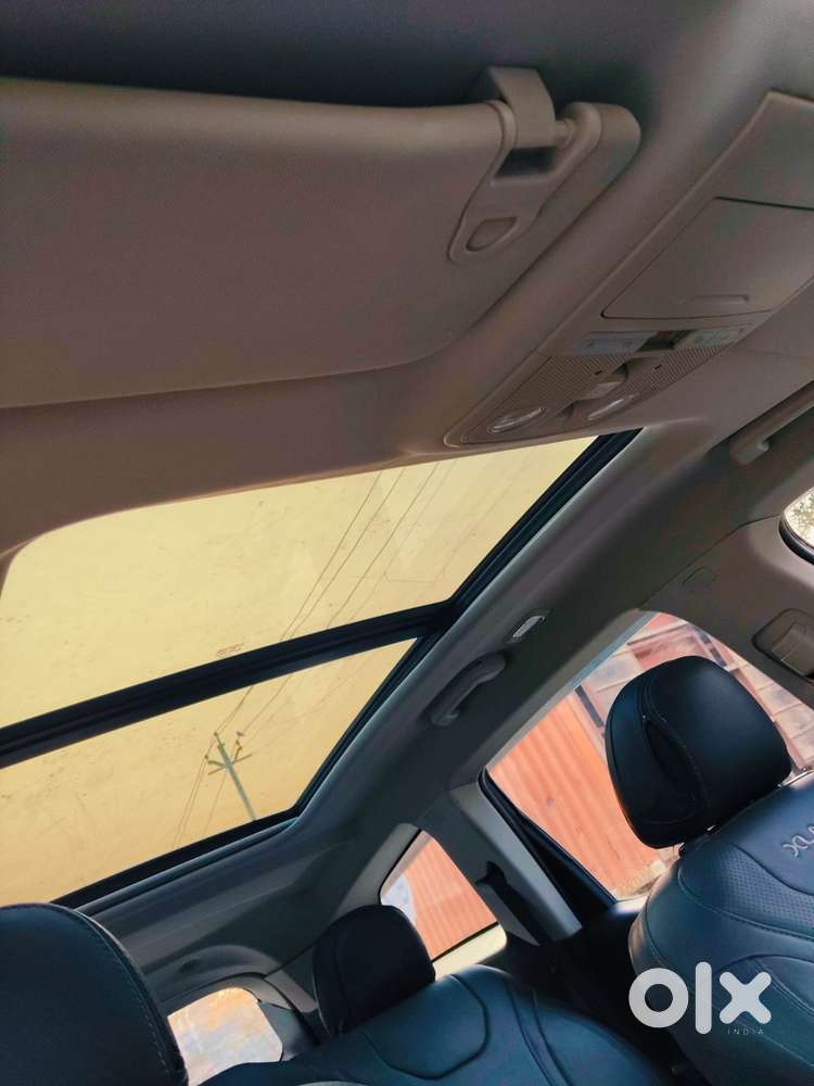 Mahindra Xuv700 2.2 Ax 5 Diesel Mt Str, 2022, Diesel