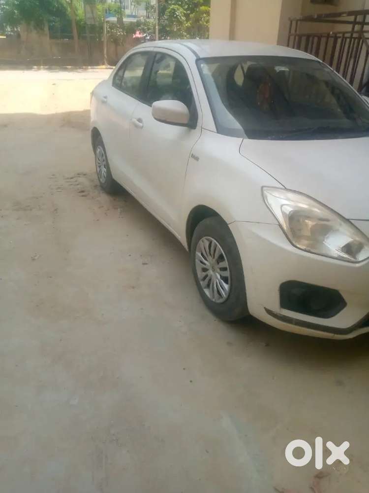 Maruti Suzuki Dzire 2017 Diesel 140000 Km Driven